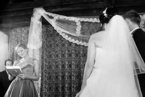 TudorBarnWeddingsCeremonyReadings